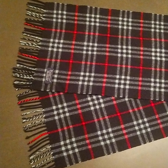 Unisex Burberry 100% Check Cashmere Scarf - Picture 4 of 12